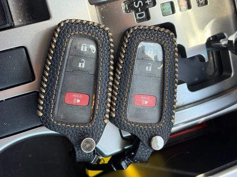 Used 2023 Toyota 4Runner SR5 RWD image 13