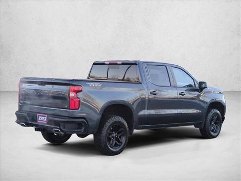 Used 2020 Chevrolet Silverado 1500 LT Trail Boss image 5