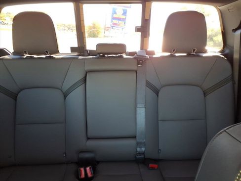 Used 2025 Chevrolet Colorado ZR2 w/ Technology Package image 16