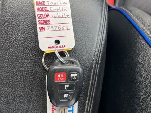 Used 2018 Toyota Corolla SE w/ Protection Package FWD image 53