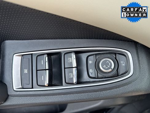 Used 2022 Subaru Ascent Touring AWD/4WD image 8