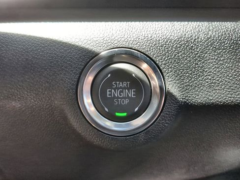 Used 2026 GMC Terrain Denali AWD/4WD image 17