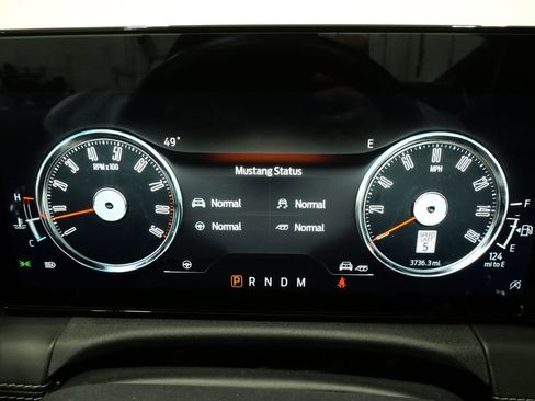 Used 2025 Ford Mustang GT Premium image 15