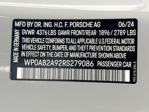Certified 2024 Porsche 911 Carrera S RWD image 33