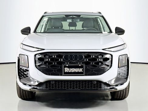 New 2026 Audi Q3 quattro 2.0T image 2