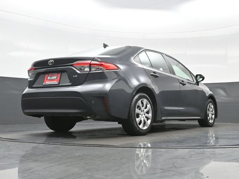 Used 2024 Toyota Corolla LE FWD image 29