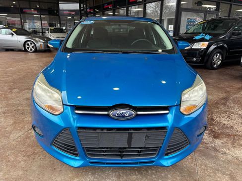 Used 2014 Ford Focus SE image 2