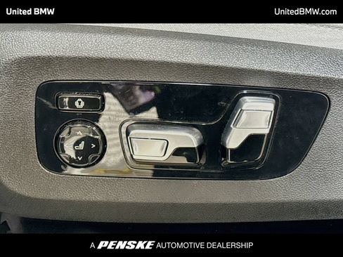 Used 2024 BMW X5 xDrive50e w/ M Sport Package AWD/4WD image 4