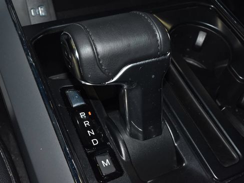 Used 2024 Ford F150 Lariat AWD/4WD image 18