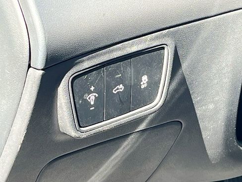 Used 2024 Hyundai Santa Cruz Limited image 10