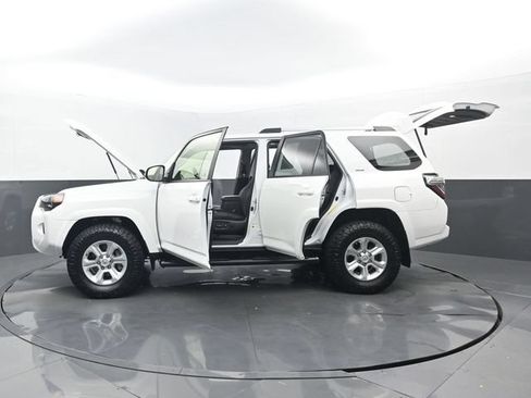 Used 2024 Toyota 4Runner SR5 Premium w/ Moonroof Package AWD/4WD image 34