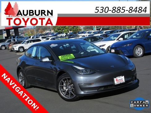 Used 2021 Tesla Model 3 Long Range image 1