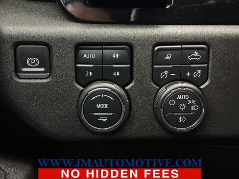 Used 2023 Chevrolet Silverado 1500 High Country w/ High Country Premium Package image 34