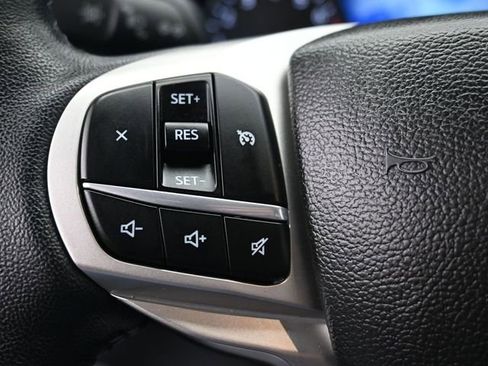 Certified 2023 Ford Explorer XLT w/ Equipment Group 202A image 17