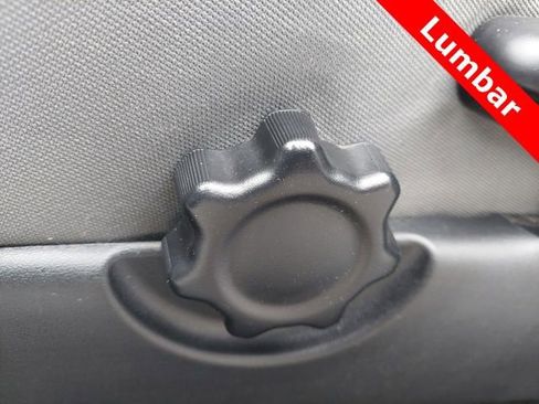 Used 2022 Toyota Tacoma SR image 14