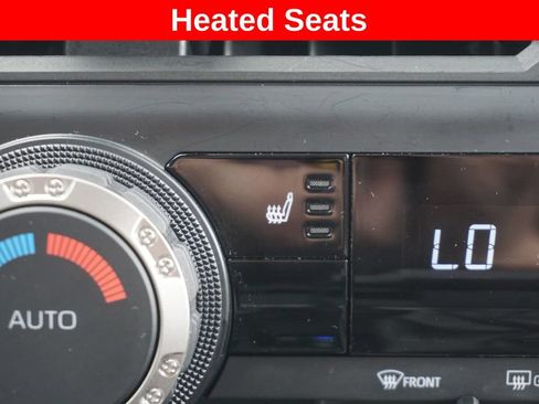 Used 2025 Toyota Tacoma TRD Sport AWD/4WD image 7
