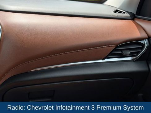 Used 2021 Chevrolet Traverse High Country FWD image 16