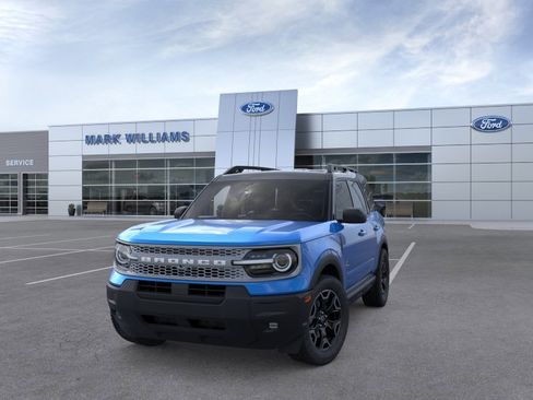 New 2025 Ford Bronco Sport Outer Banks AWD/4WD image 2