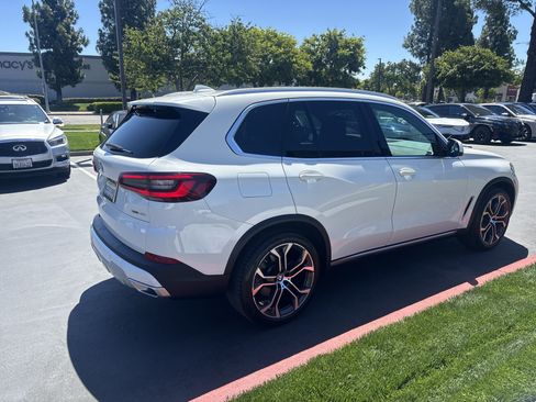 Certified 2023 BMW X5 xDrive40i w/ Climate Comfort Package AWD/4WD image 31