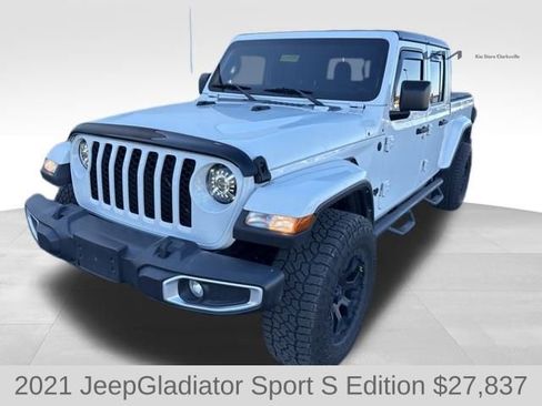 Used 2021 Jeep Gladiator Sport image 4