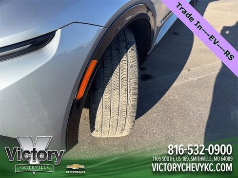 Used 2024 Chevrolet Equinox EV RS image 26