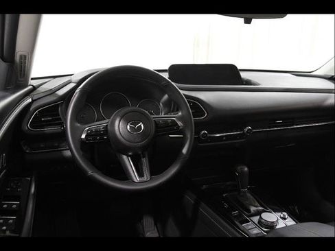 Certified 2025 MAZDA CX-30 AWD 2.5 S w/ Preferred Package image 6