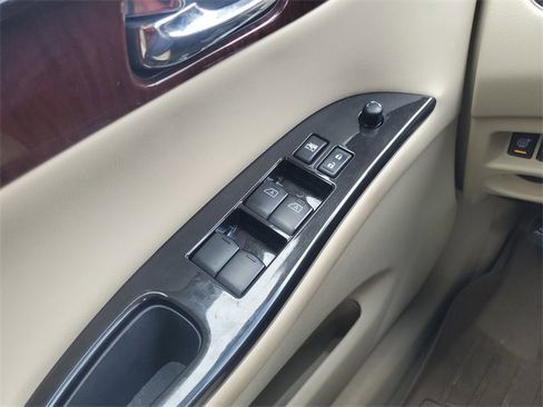 Used 2017 INFINITI QX50 2WD w/ Technology Package image 28