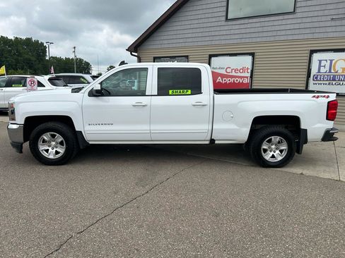 Used 2018 Chevrolet Silverado 1500 LT w/ All Star Edition AWD/4WD image 8