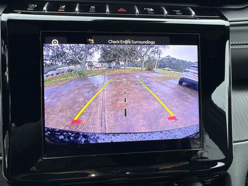 Certified 2024 Jeep Grand Cherokee L Laredo image 22