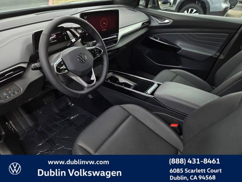Used 2023 Volkswagen ID.4 Pro S image 9