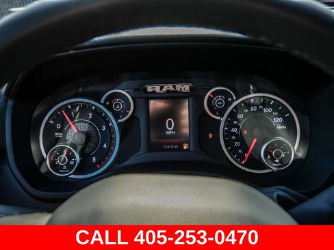Used 2025 RAM 2500 Big Horn AWD/4WD image 40