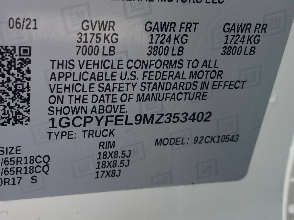 Used 2021 Chevrolet Silverado 1500 LT Trail Boss w/ Convenience Package II AWD/4WD image 31
