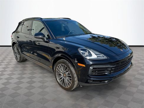 Used 2021 Porsche Cayenne S image 4