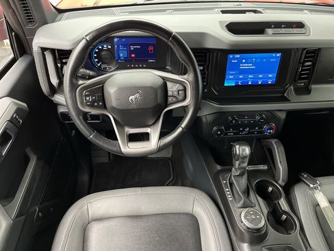 Used 2023 Ford Bronco Big Bend image 12