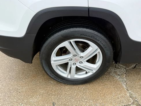 Used 2020 GMC Terrain SLE image 33