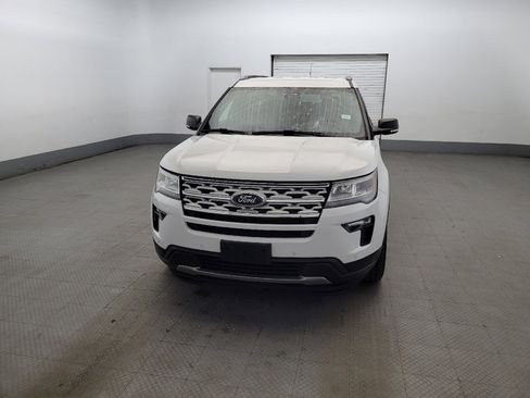 Used 2019 Ford Explorer XLT w/ Equipment Group 202A AWD/4WD image 15