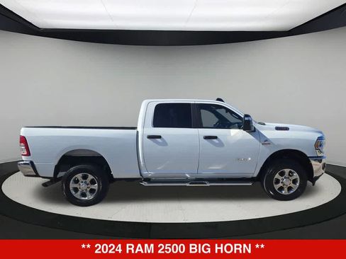 Used 2024 RAM 2500 Big Horn w/ Off Road Package AWD/4WD image 7