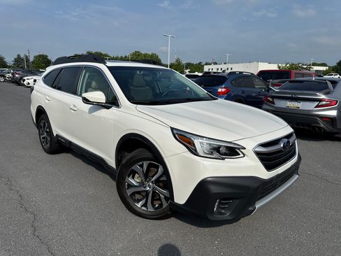Used 2020 Subaru Outback Limited XT AWD/4WD image 2