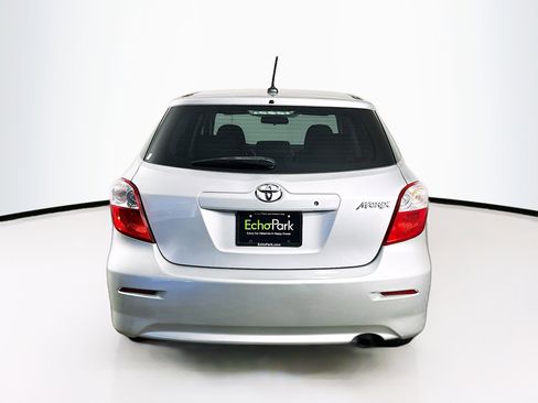 Used 2011 Toyota Matrix image 7