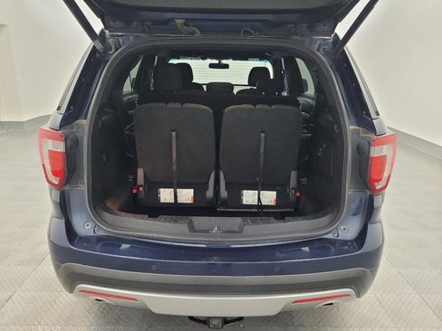 Used 2017 Ford Explorer XLT w/ Equipment Group 201A image 29