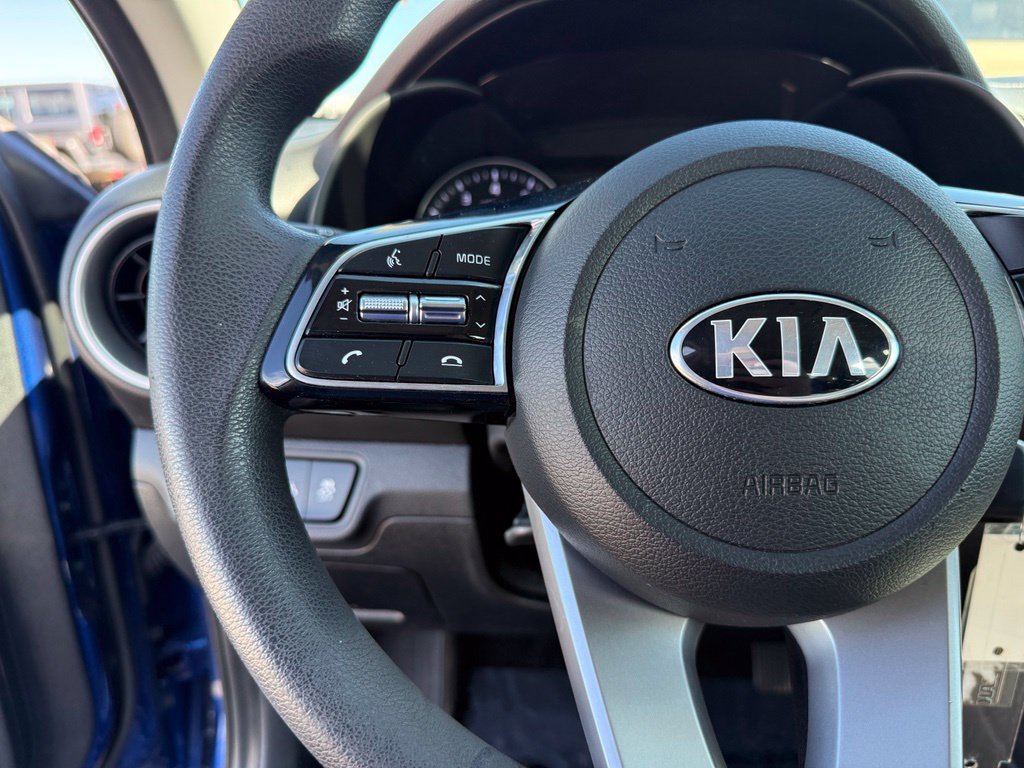 Used 2020 Kia Forte LXS FWD image 16