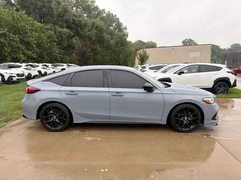 Used 2022 Honda Civic Sport image 7