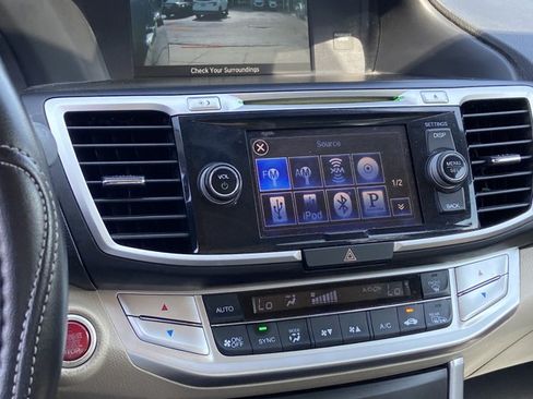 Used 2015 Honda Accord EX-L image 39