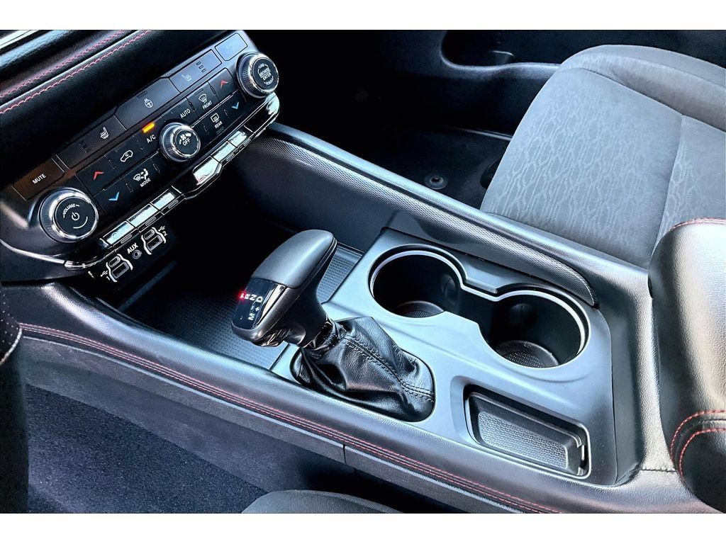 Certified 2025 Dodge Durango GT AWD/4WD image 25