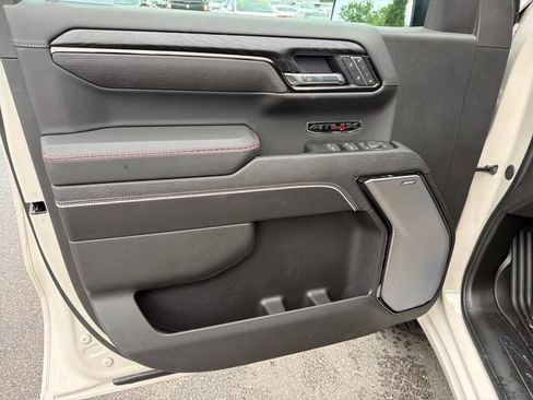 New 2026 GMC Sierra 1500 AT4X AWD/4WD image 17