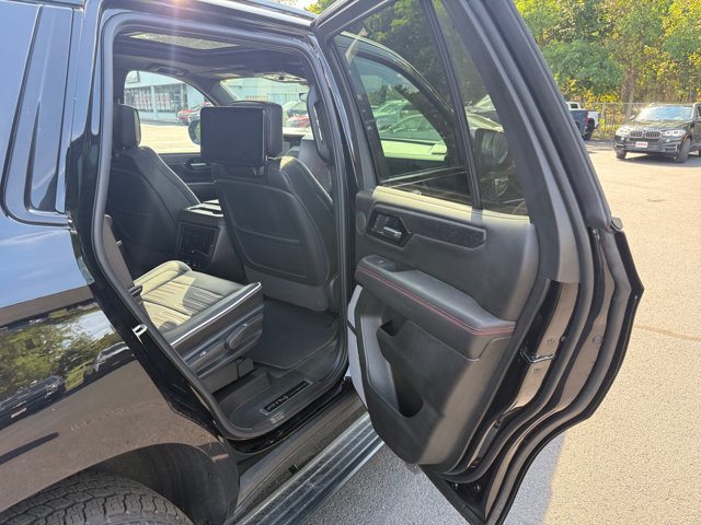 Certified 2026 GMC Yukon AT4 Ultimate AWD/4WD image 35