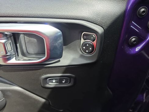 New 2026 Jeep Gladiator Sport AWD/4WD image 13
