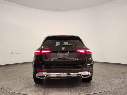 Certified 2026 Mercedes-Benz GLC 300 image 10