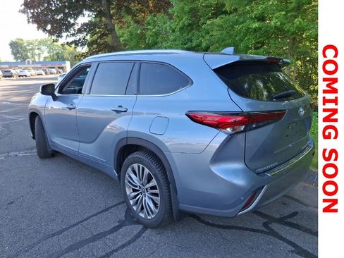 Used 2021 Toyota Highlander Platinum AWD/4WD image 8