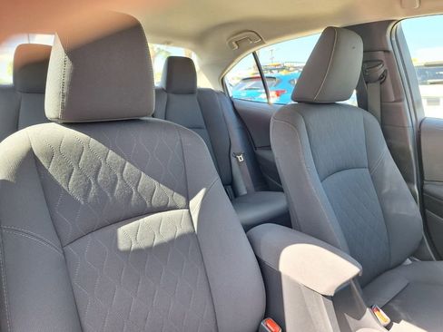 Used 2023 Toyota Corolla LE image 25